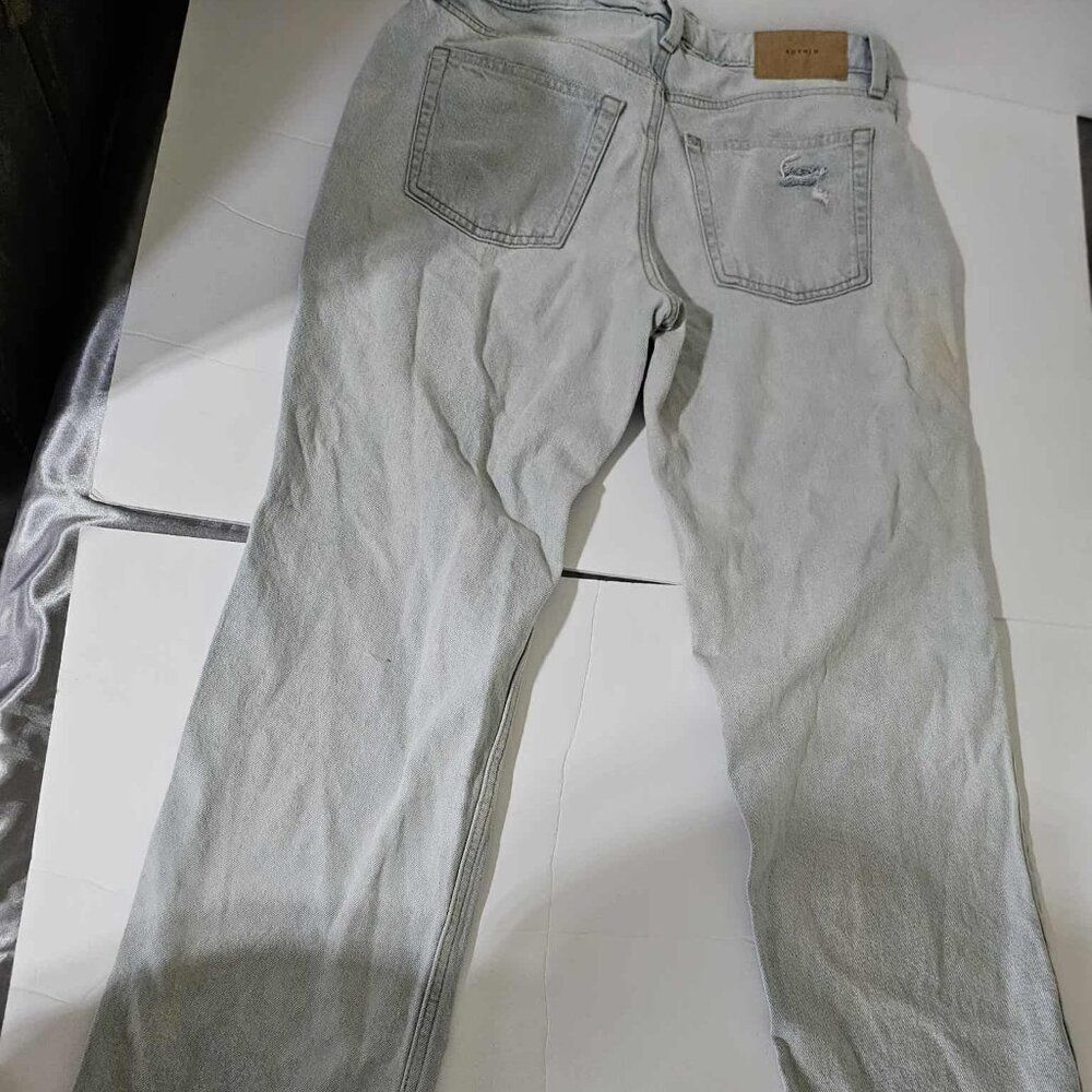 &Denim by H&M 90s Boyfriend Jeans Women's Light Wash Distressed Button Fly Size - Picture 4 of 9